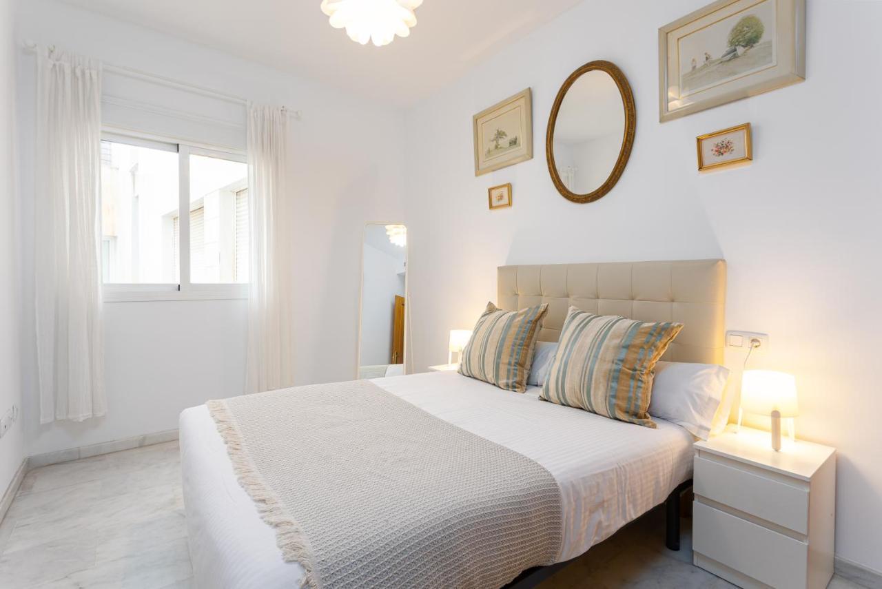 Holidays2Malaga Carrera Capuchinos Free Parking Aircon Downtown المظهر الخارجي الصورة