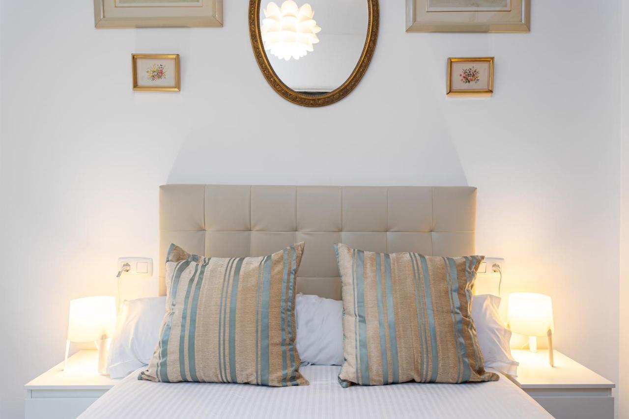 Holidays2Malaga Carrera Capuchinos Free Parking Aircon Downtown المظهر الخارجي الصورة